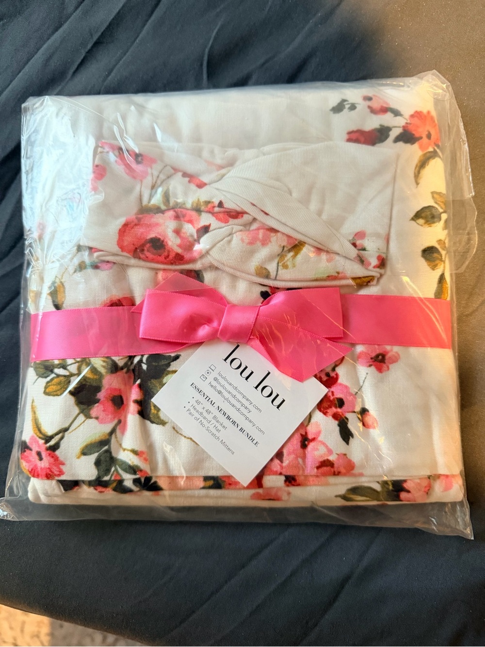 LouLou Newborn Essential Set Floral Cream and Pink BNWT